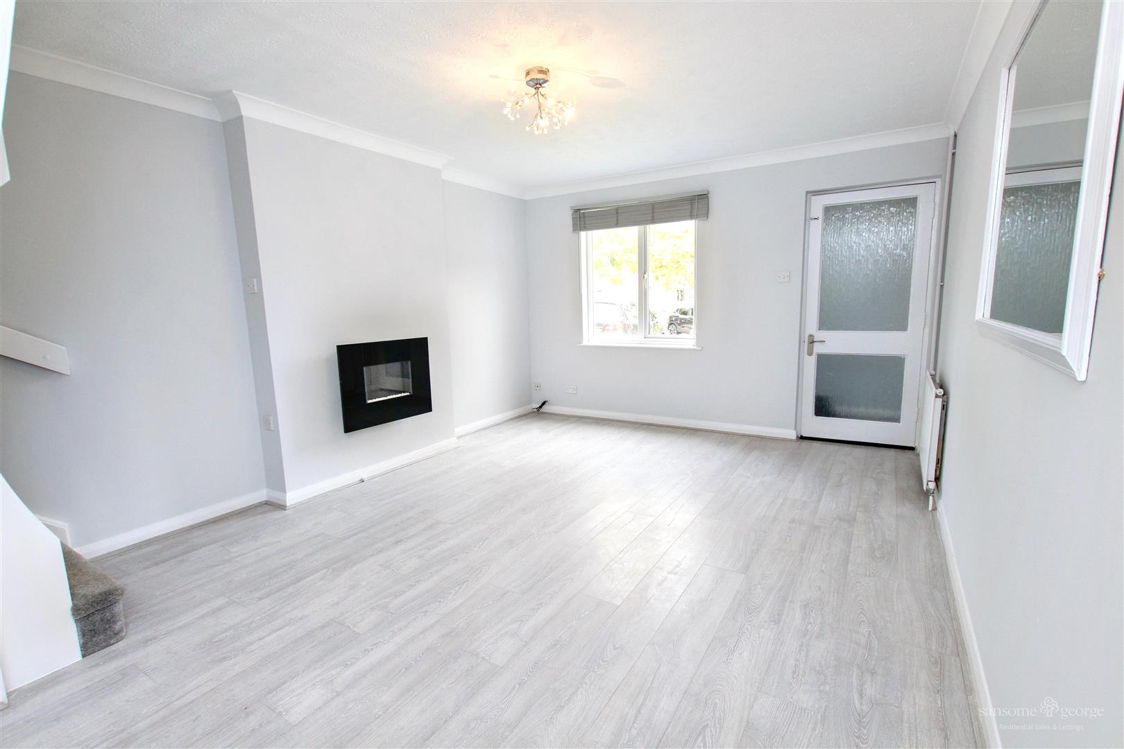 Latimer Drive, Calcot, Reading